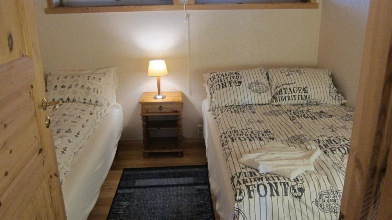 Heloise'S Accommodation Fredvang Ngoại thất bức ảnh